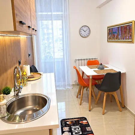 Apartment Festival 6 - Heart Of - 2br *